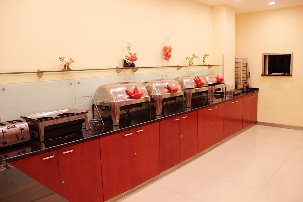 Hanting Hotel Shanghai South Railway Station Luoxiang Road Branch Esterno foto